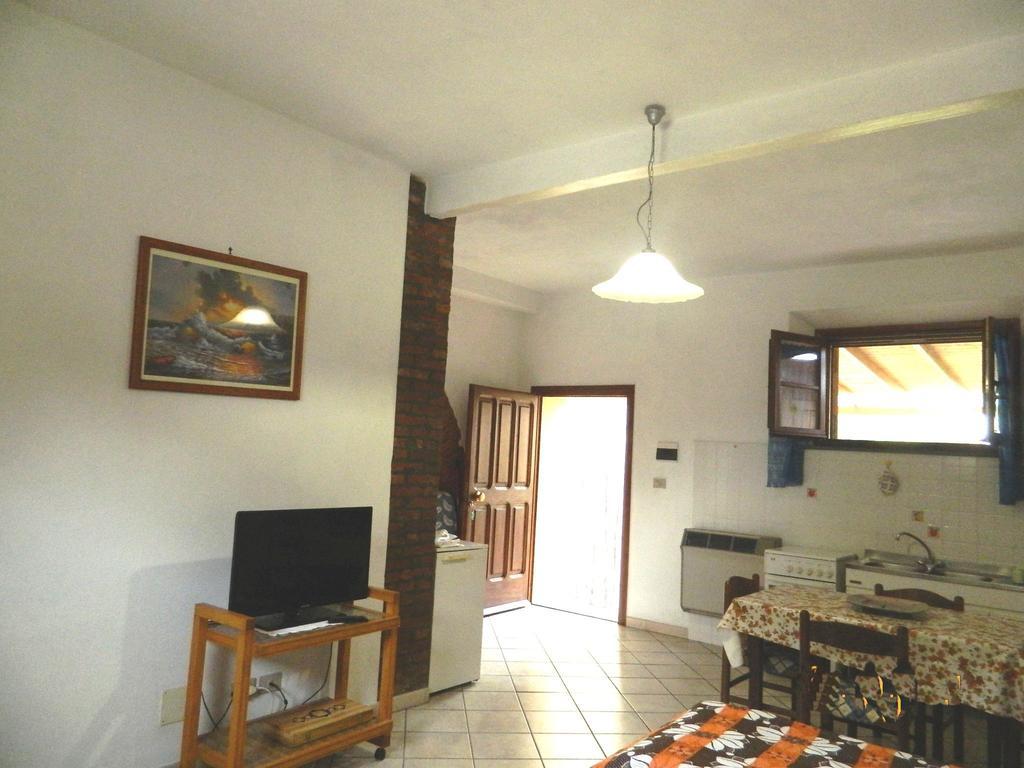 Podere Santo Signoretto San Vincenzo Bilik gambar